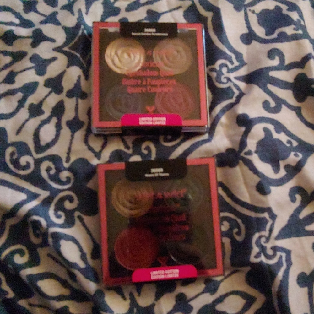 Wet n wild rebel rose palettes